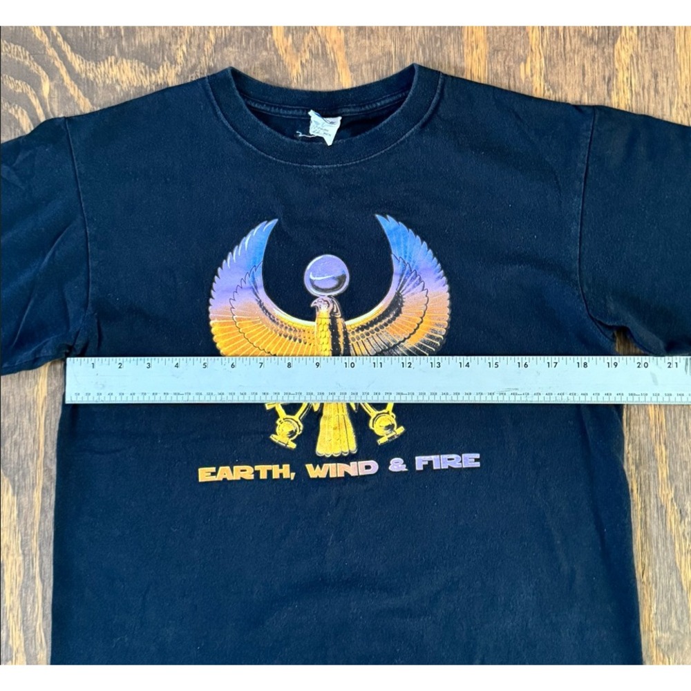 Earth Wind & Fire Shirt Medium Anvil Black It Begins With A Dream Band Tee - Picture 5 of 7